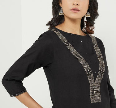 Classy Embroidered Cotton Round Neck Women's Casual Wear Kurta