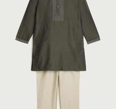 Embroidered Blended Fabric Mandarin Collar Boys Kurta Set