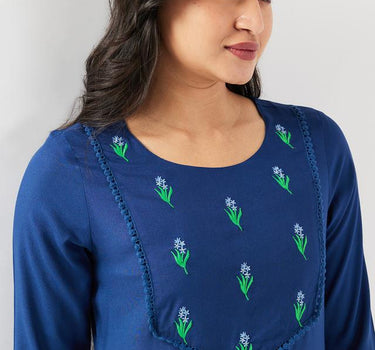 Embroidered Rayon Regular Fit Women's Long Kurta