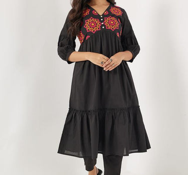 Embroidered Blended Fabric Regular Fit Women's Long Kurta