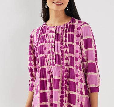 Printed Rayon Regular Fit Women's Short Kurta