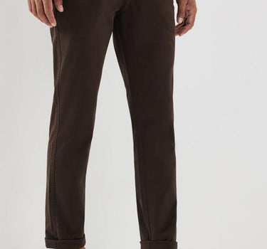 Solid Cotton Blend Slim Fit Men's Chinos