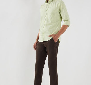 Solid Cotton Blend Slim Fit Men's Chinos