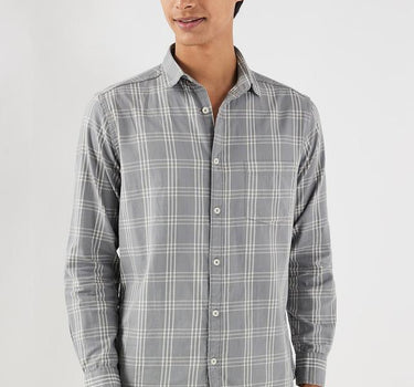 Checks Cotton Blend Regular Fit Men's Casual Shirt