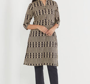 Geometric Print Cambric Round Neck Women's Casual Wear Kurta