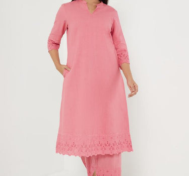 Solid Blended Collared Women's Kurta