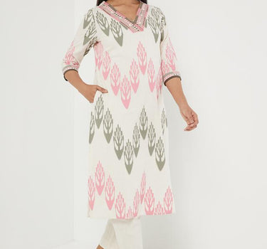 Printed Blended V-Neck Women's Kurta