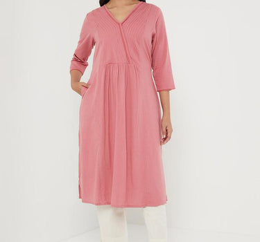 Solid Rayon Round Neck Women's Kurti