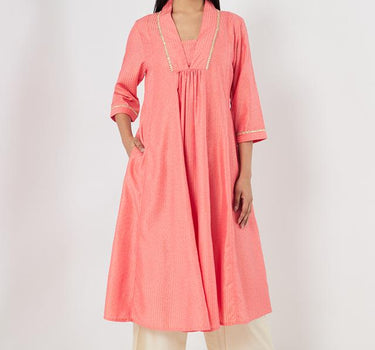 Solid Rayon Collared Women's Kurti