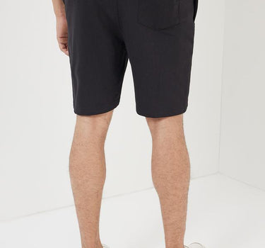 Solid Cotton Blend Elastic And Drawstring Men's Shorts