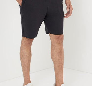 Solid Cotton Blend Elastic And Drawstring Men's Shorts